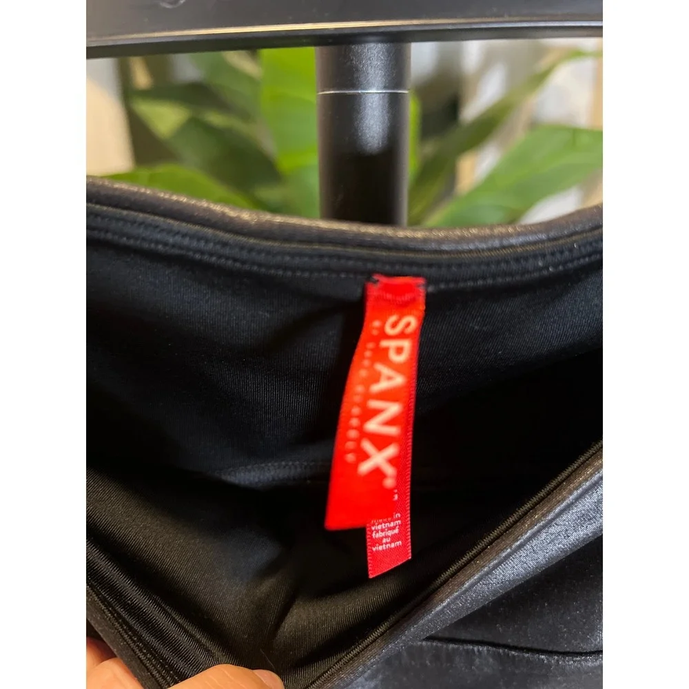 Spanx Faux Leather Leggings Very Black High Rise Shaping Slimming Pants Womens S